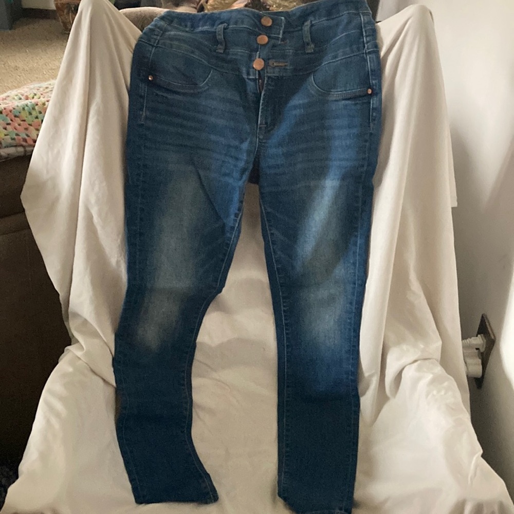Refuge Straight Leg Button Up Jeans Size 2